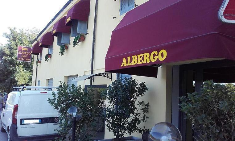 Hotel Ded 1 Checkin A Richiesta Parma Luaran gambar