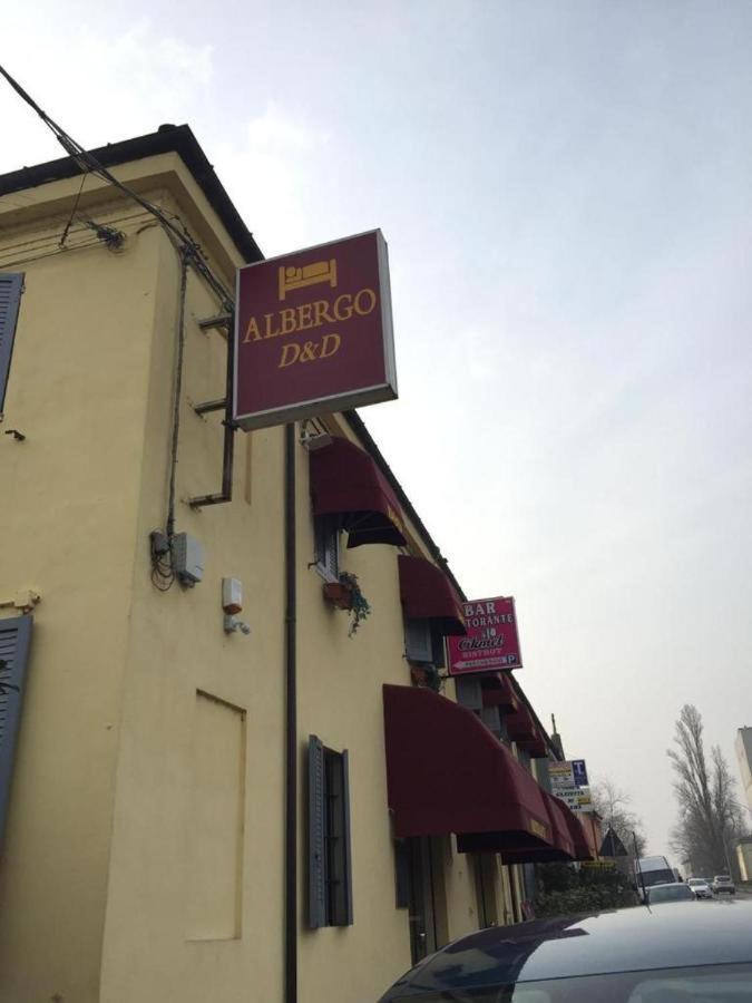 Hotel Ded 1 Checkin A Richiesta Parma Luaran gambar